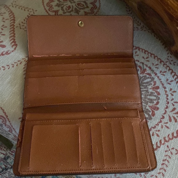Wallet - Picture 7 of 7